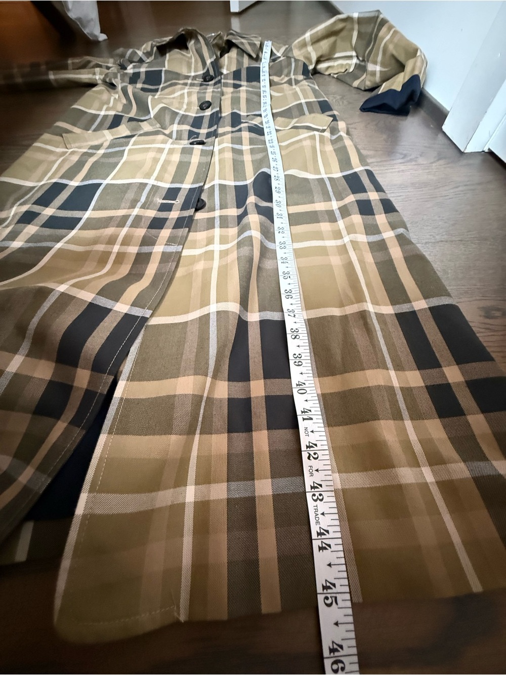Sezane Clyde Plaid Long Trench Coat in Beige and Moss Green Checks, size 34. - Picture 10 of 10